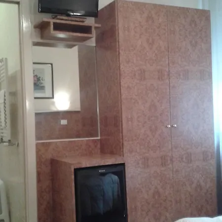 Hotel Fiumara 2*
