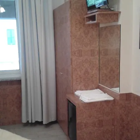 Fiumara Hotel Gênes